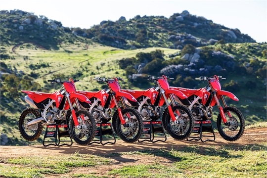 Honda Modelljahrgang 2025 Stark modellgepflegte Motocross-Familie